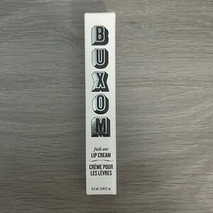 Buxom Lip Cream Box in Pink and White